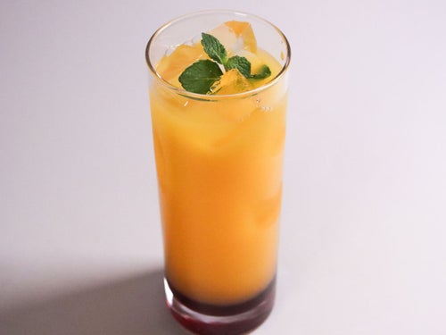 ジュースを簡単アレンジ！「カシス・サンセット」